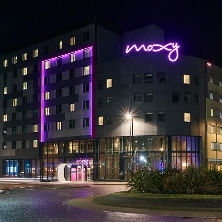 מלון Moxy סאות'המפטון מראה חיצוני תמונה