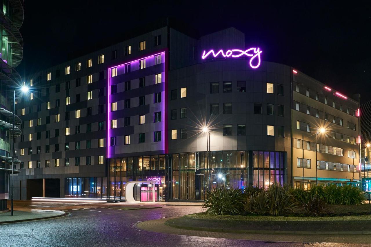 מלון Moxy סאות'המפטון מראה חיצוני תמונה